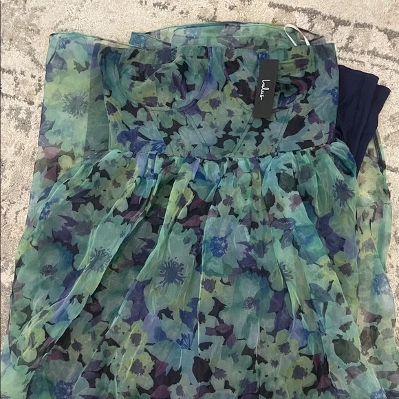 NWT Lulu's Strapless Floral Dress - Green and Blue - Picture 4 of 4